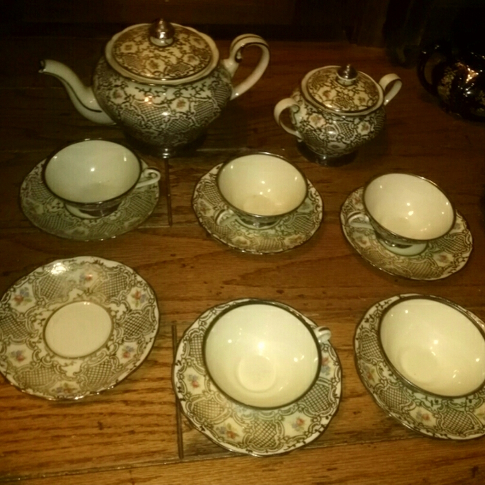 Antique Epiag DF tea set